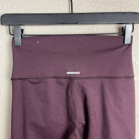 Aerie Deep Purple Cropped Cut Out Legging Size Small - Picture 5 of 7